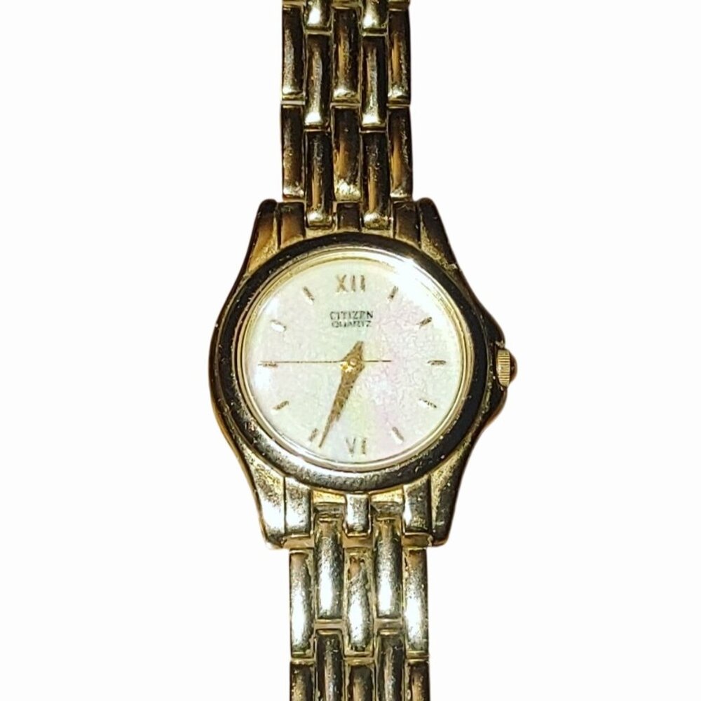 Citizen Quartz Watch Vintage Gold Tone Roman Numeral Dial Wristwatch Timeless